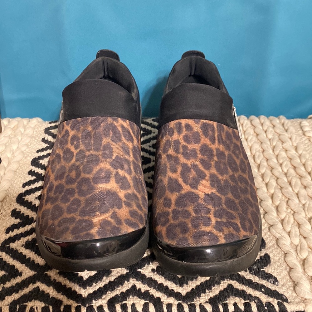 NWOT Bzees Shoes